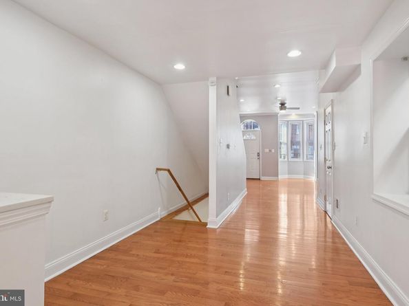 2435 Christian Street, Philadelphia PA 19146