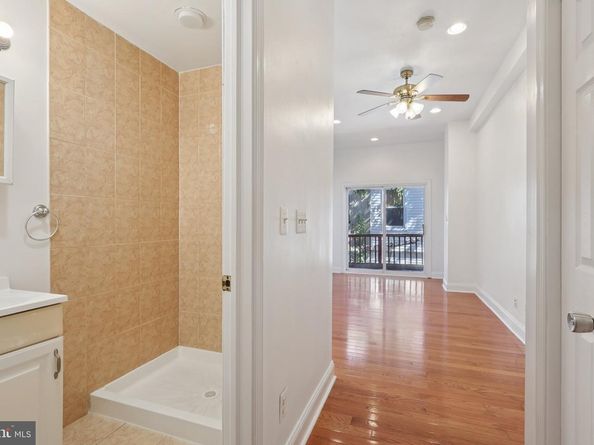 2435 Christian Street, Philadelphia PA 19146