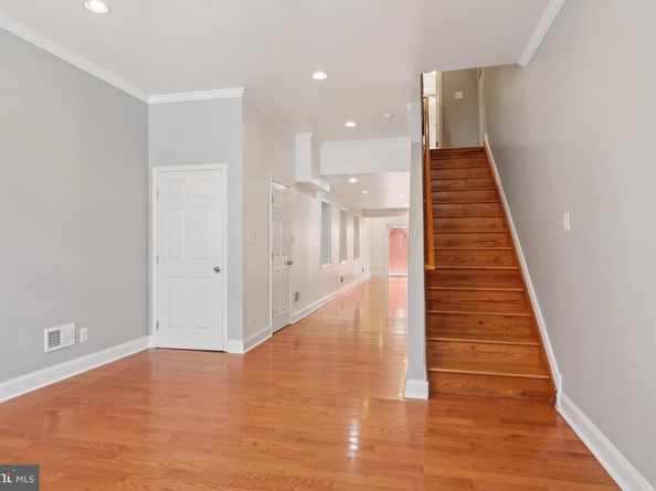 2435 Christian Street, Philadelphia PA 19146