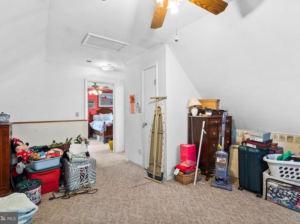 131 Everturn Lane, Levittown PA 19054