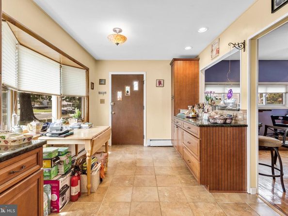 131 Everturn Lane, Levittown PA 19054