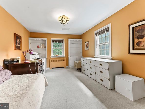 632 Foxcroft Road, Elkins Park PA 19027