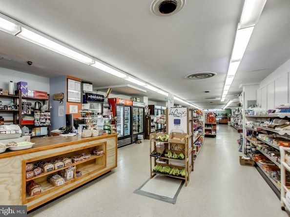 4201 Cathedral Avenue NW 913W, Washington DC 20016