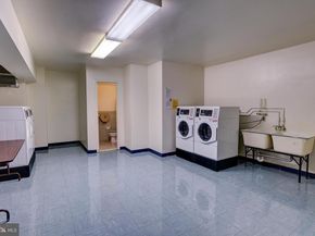 4201 Cathedral Avenue NW 913W, Washington DC 20016