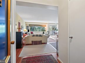 4201 Cathedral Avenue NW 913W, Washington DC 20016