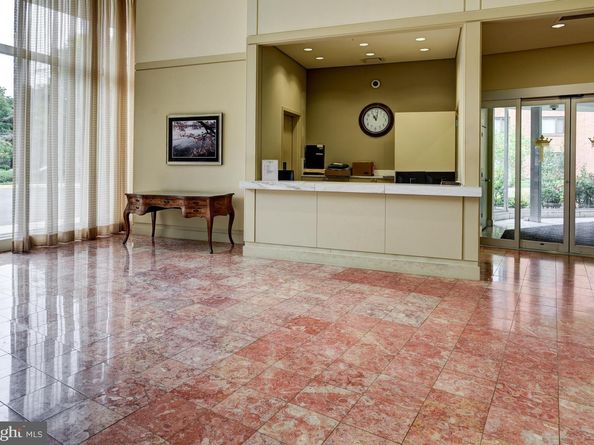4201 Cathedral Avenue NW 913W, Washington DC 20016