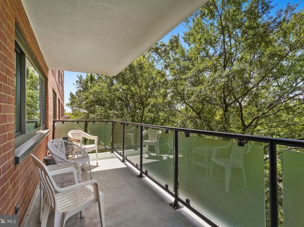 4201 Cathedral Avenue NW 913W, Washington DC 20016