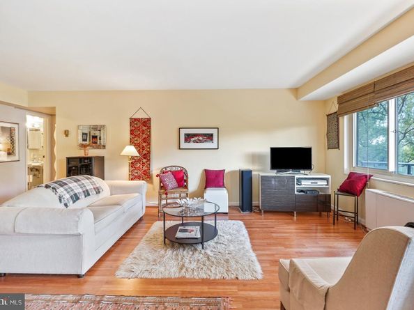 4201 Cathedral Avenue NW 913W, Washington DC 20016