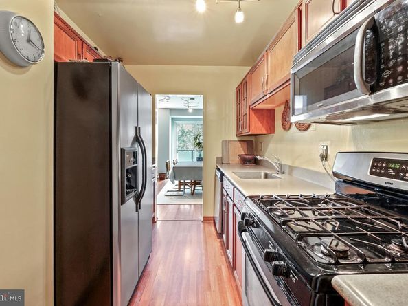 4201 Cathedral Avenue NW 913W, Washington DC 20016