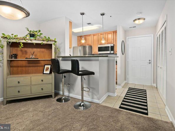 3178 Summit Square Drive 3C11, Oakton VA 22124