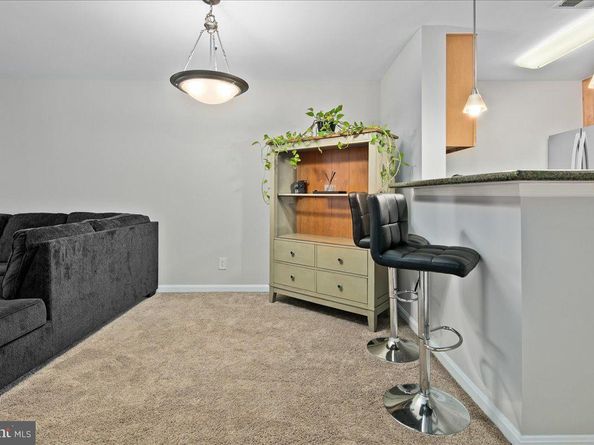 3178 Summit Square Drive 3C11, Oakton VA 22124
