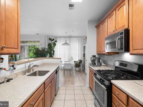 13014 Cabin Creek Road 13014, Herndon VA 20171
