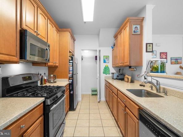 13014 Cabin Creek Road 13014, Herndon VA 20171