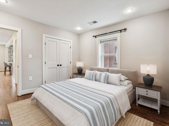 1239 Simms Place NE 1, Washington DC 20002