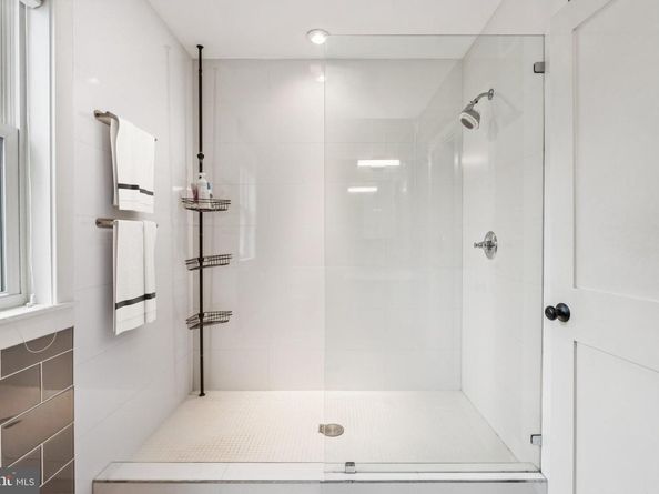 1239 Simms Place NE 1, Washington DC 20002