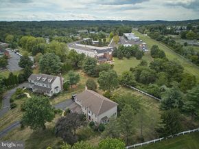15 Riverstone Circle, New Hope PA 18938