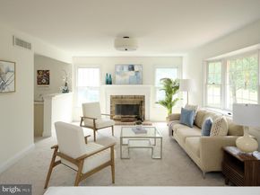 15 Riverstone Circle, New Hope PA 18938