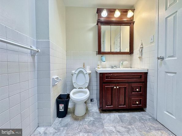 3785 Genesee Drive, Philadelphia PA 19154