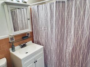 3222 S 28TH Street S 304, Alexandria VA 22302