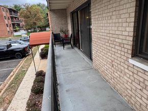 3222 S 28TH Street S 304, Alexandria VA 22302