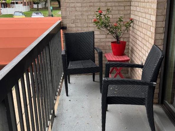 3222 S 28TH Street S 304, Alexandria VA 22302