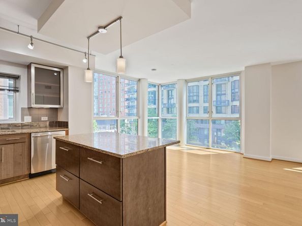 1025 1st Street SE 415, Washington DC 20003