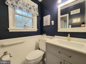 850 Thomas, Lafayette Hill PA 19444