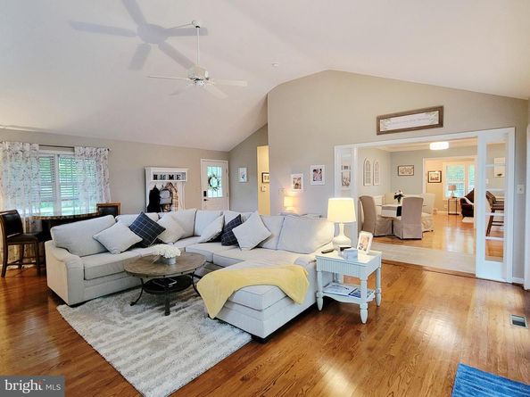 850 Thomas, Lafayette Hill PA 19444