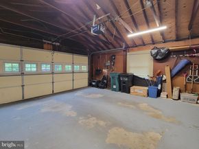 850 Thomas, Lafayette Hill PA 19444