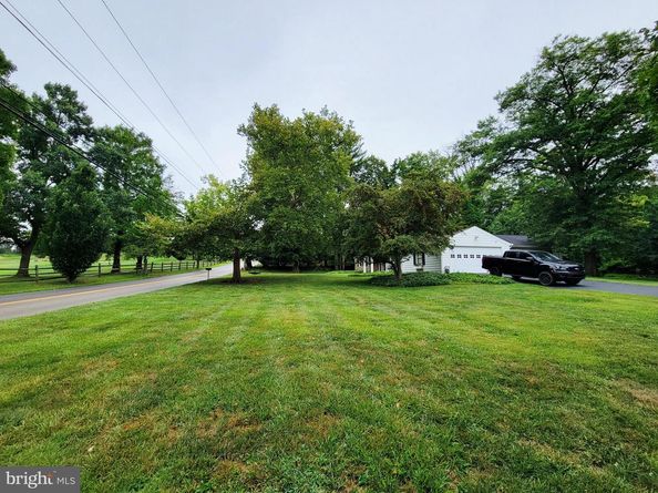 850 Thomas, Lafayette Hill PA 19444