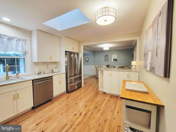 850 Thomas, Lafayette Hill PA 19444