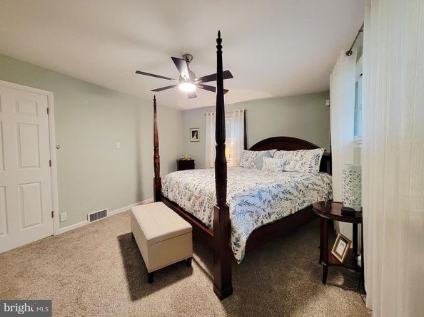 850 Thomas, Lafayette Hill PA 19444