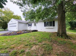 850 Thomas, Lafayette Hill PA 19444