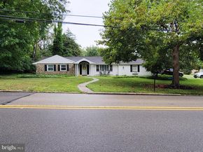 850 Thomas, Lafayette Hill PA 19444