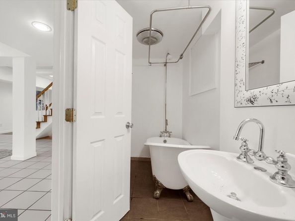 1504 Sheffield Lane, Wynnewood PA 19096