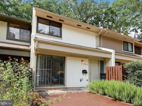 12154 Captiva Court, Reston VA 20191