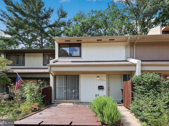 12154 Captiva Court, Reston VA 20191