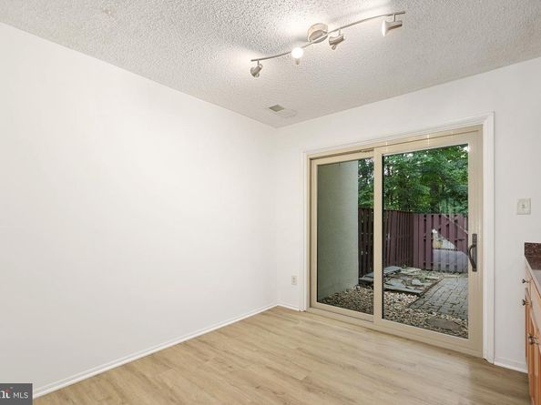 12154 Captiva Court, Reston VA 20191