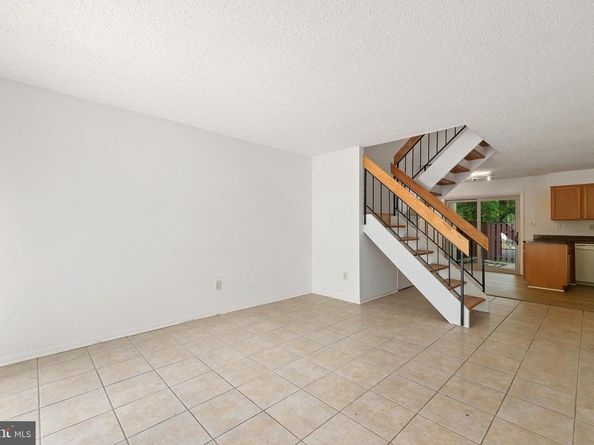 12154 Captiva Court, Reston VA 20191