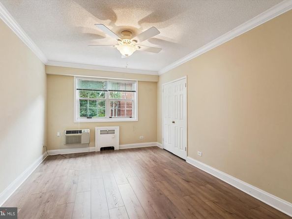 4378 N Pershing Drive 43781, Arlington VA 22203