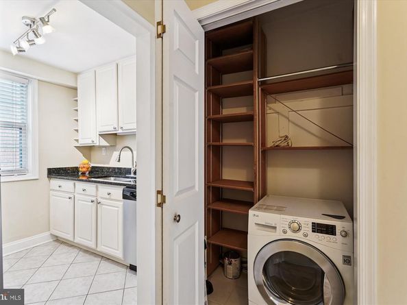 4378 N Pershing Drive 43781, Arlington VA 22203