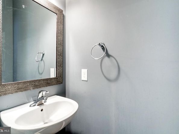 9652 Pullman Place, Fairfax VA 22031