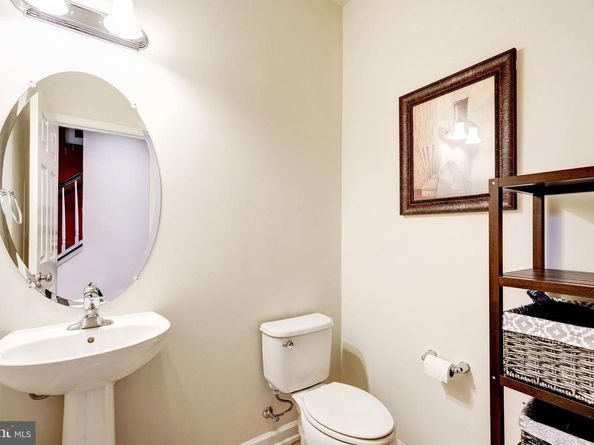 9652 Pullman Place, Fairfax VA 22031