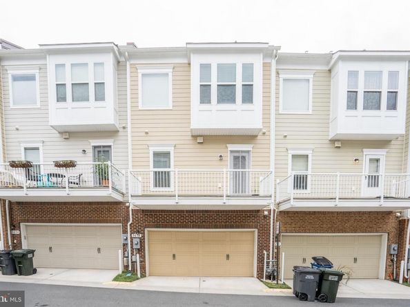 9652 Pullman Place, Fairfax VA 22031