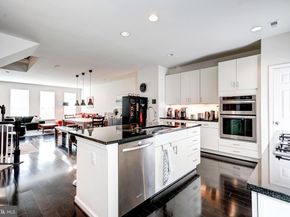 9652 Pullman Place, Fairfax VA 22031