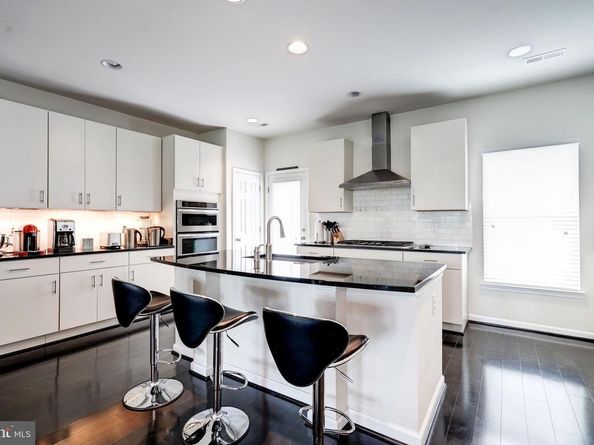 9652 Pullman Place, Fairfax VA 22031