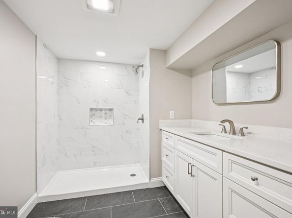 711 E Butler Pike, Ambler PA 19002