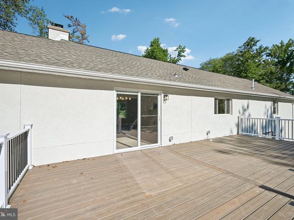711 E Butler Pike, Ambler PA 19002