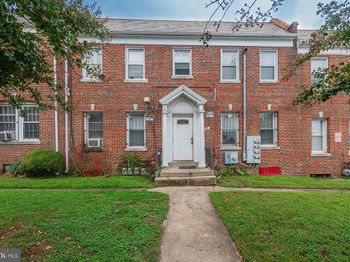 1511 17TH Street SE