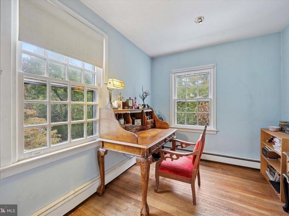 4 W Possum Hollow Road, Rose Valley PA 19086